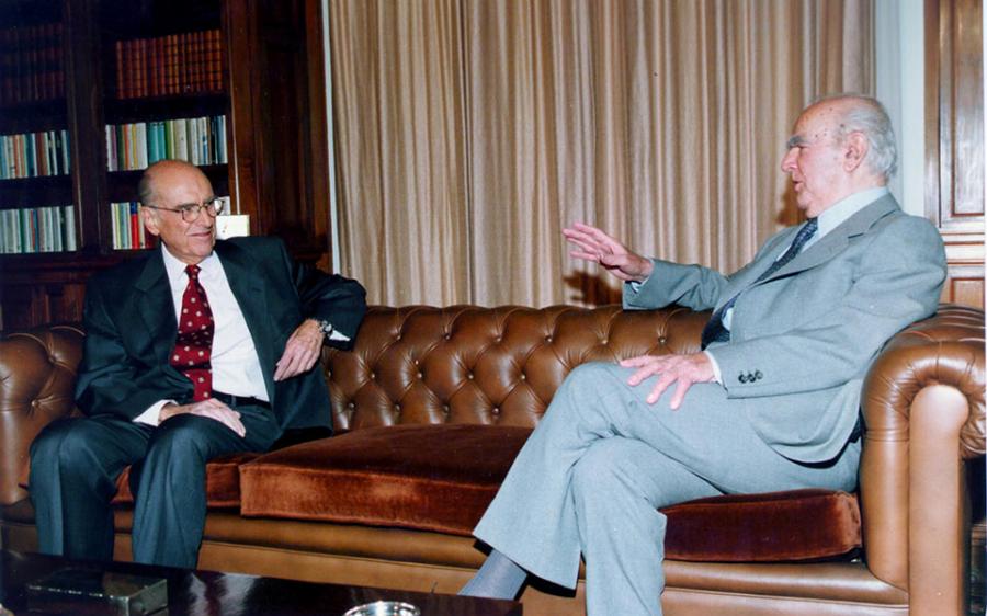 «Βυθίσατε το Χόρα»: Η ιστορική φράση του Ανδρέα Παπανδρέου και το άγνωστο παρασκήνιο πίσω από την ελληνοτουρκική κρίση του 1976