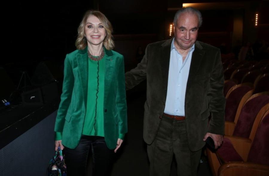 Έλλη Στάη: Η αδικία στα παιδικά της χρόνια,οι εντάσεις με την μητέρα της, οι 4 γάμοι και η έπαυλη στην Εκάλη