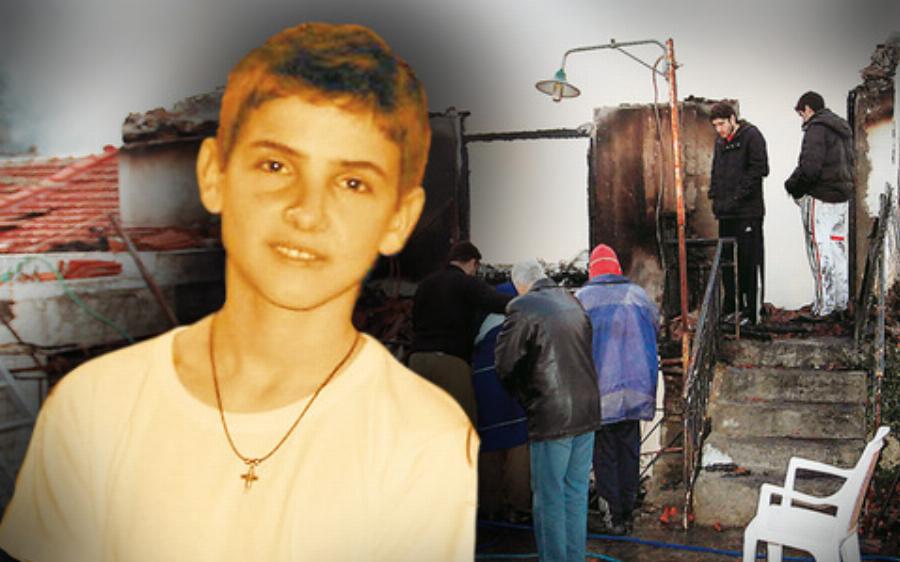 Τηλέμαχος Τσιμιρίκας: Ο μικρός ήρωας που θυσιάστηκε 15 χρονών στη φωτιά για να σώσει τη ζωή των 2 μικρών αδερφών του