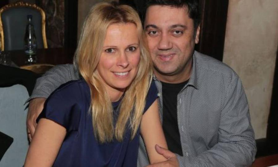 Γιώργος Θεοφάνους: Ο θάνατος της μητέρας του,  τα δύσκολα χρόνια με τον πατέρα του, το διαζύγιο με την Ευρυδίκη και η νέα σύζυγος