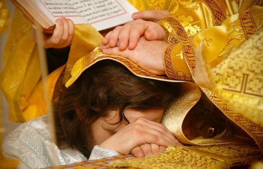 Η δύναμη της εξομολόγησης: «Τι είναι αυτό που δεν μου δίδαξαν σωστά»