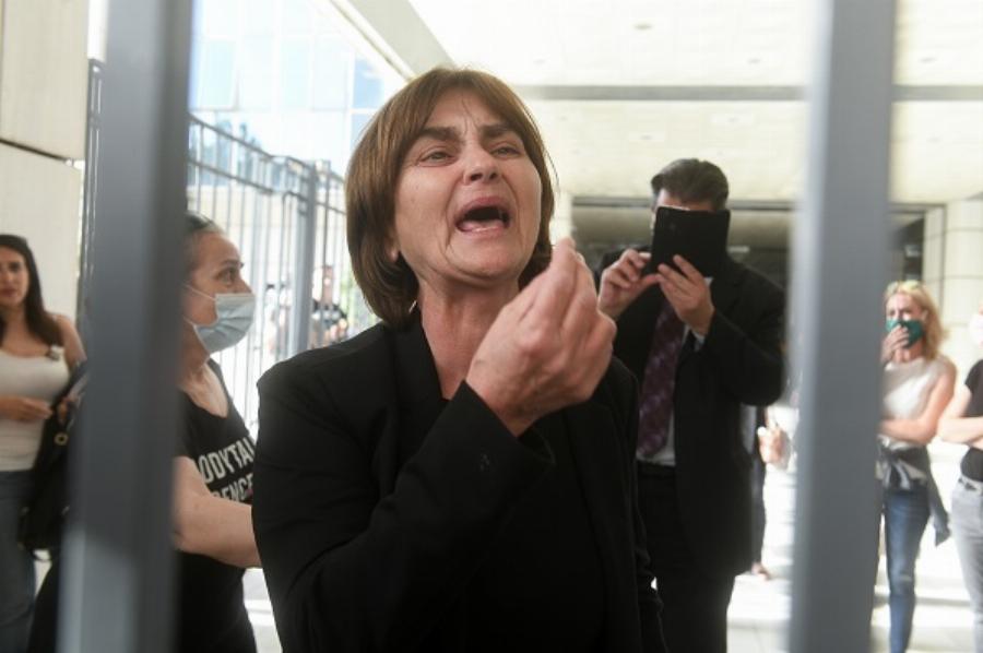 «Αν μειωθεί η ποινή θα βάλω φωτιά στην Ελλάδα και στη Βουλή! Θα τους λιώσω όλους!»