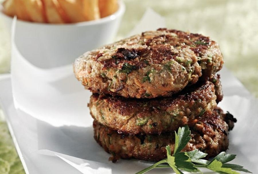 Τα πιο νόστιμα μπιφτέκια: Λαχταριστά και ζουμερά με νηστίσιμο κιμά που δεν είναι σόγιας