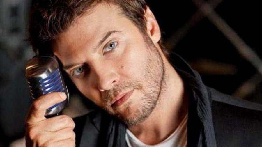 Λάμπης Λιβιεράτος: Η αυτοκτονία που τον τσάκισε, ο χωρισμός με την Εύη Αδάμ, η απόφαση για το ψυχιατρείο και η νέα κούκλα σύντροφος