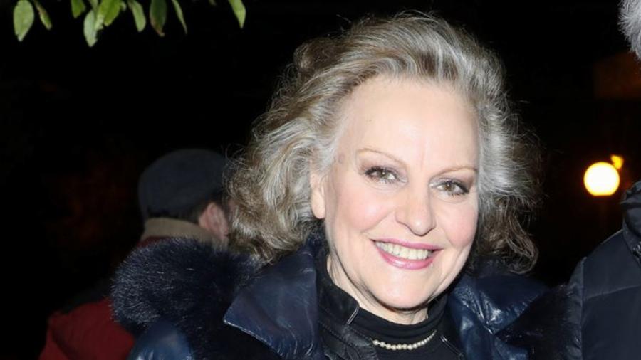 «Νιώθω θυμό πάρα πολύ μεγάλο γιατί ο άντρας μου έφυγε άνευ λόγου μέσα σε κέντρο αποκατάστασης»: Το ξέσπασμα της Όλγα Πολίτου