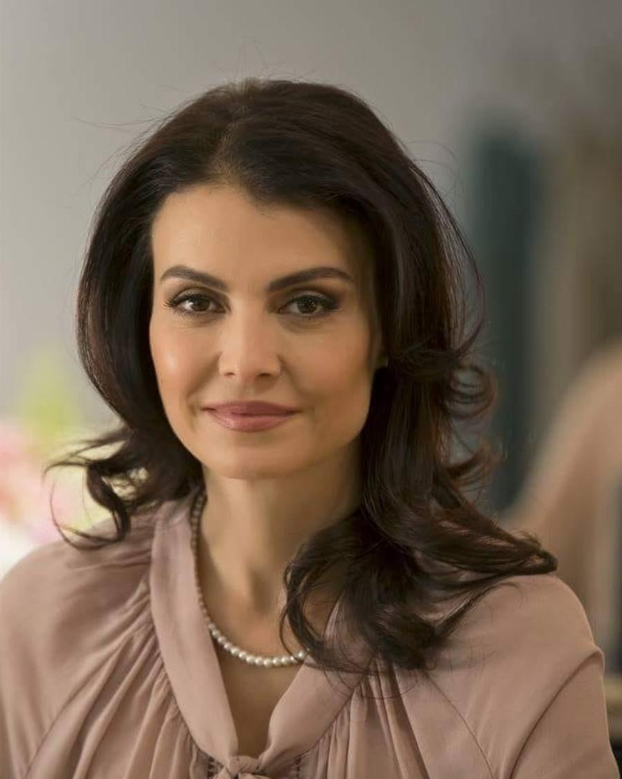 Χριστίνα Παυλίδου: «Για να ενσαρκώσω την Ευλογία, έπρεπε να ξεχάσω τη Χριστίνα που είχα συνηθίσει τόσα χρόνια»