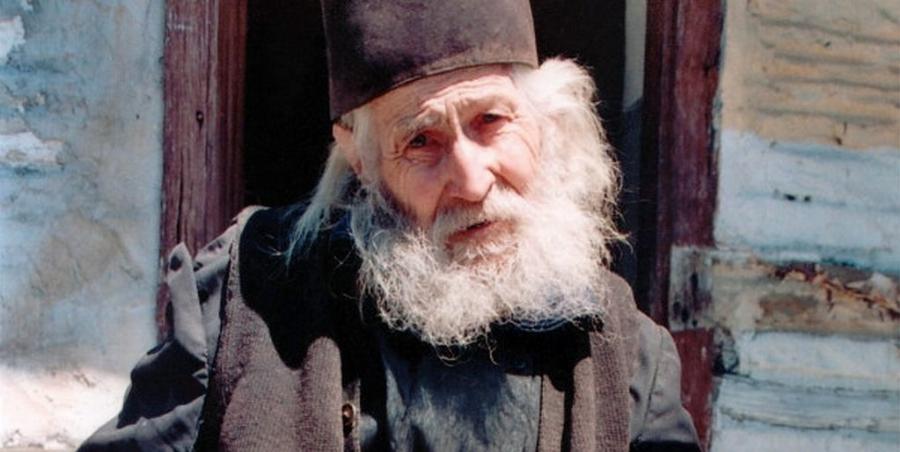 Γέροντας Ιωάννης ο Κολιτσιώτης: “Ακόμη κι αν πέθανα, να ξέρεις ότι είμαι ζωντανός”