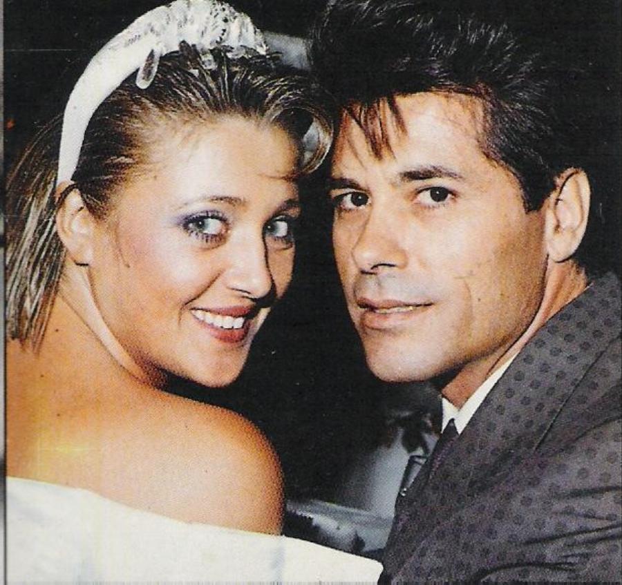 Πάνος Μιχαλόπουλος: Ο ζεν πρεμιέ των 70s, η τεράστια επιτυχία στην τηλεόραση, ο γάμος με την Κορομηλά και η ζωή στα κτήματα στη Μεσσηνία