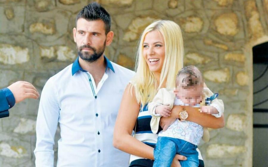 Χωρισμοί που έσκασαν σαν «βόμβα»: 11 ζευγάρια διάσημων Ελλήνων που πήραν ξαφνικά διαζύγιο