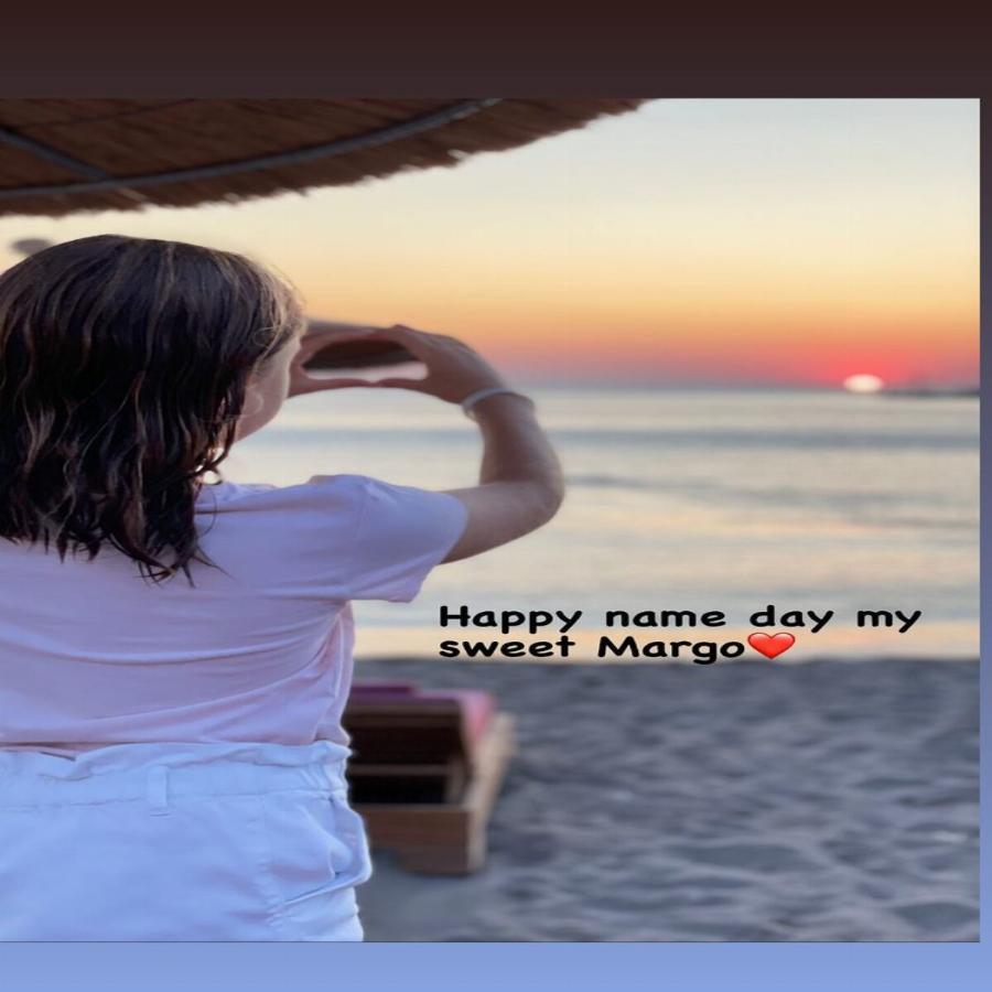 Μαριέττα Χρουσαλά: Η κόρη της, Μάργκω Πατίτσα, σε μία σπάνια φωτογραφία ανήμερα της γιορτής της