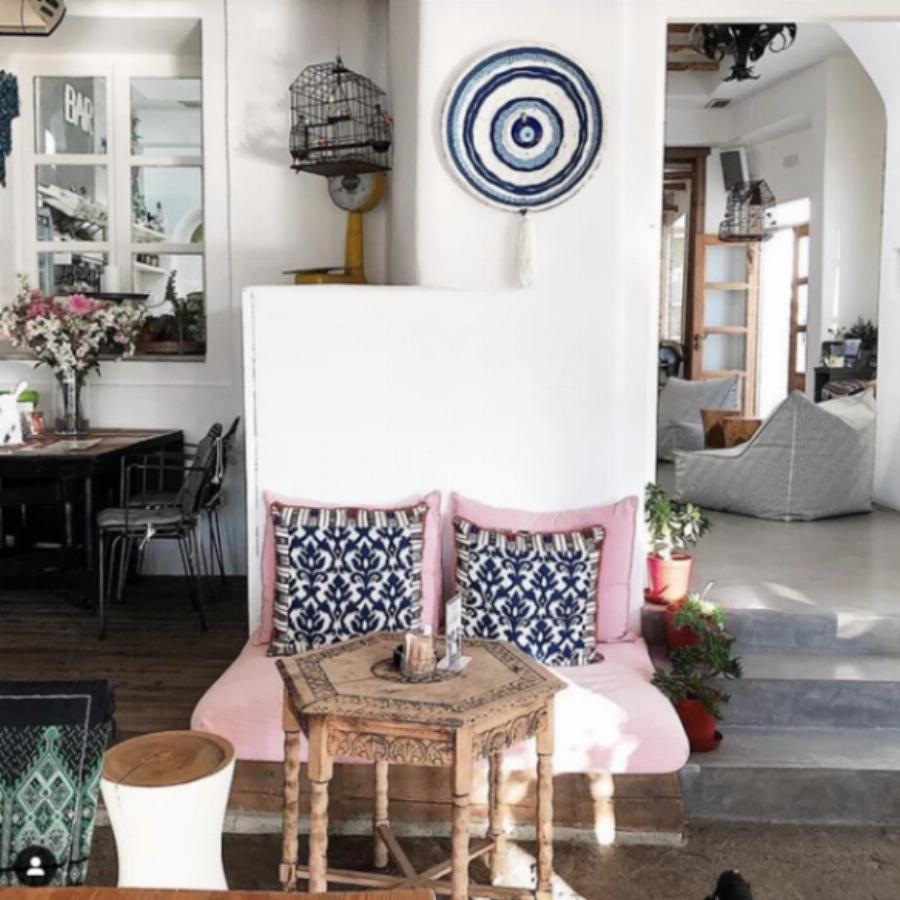 Σοφία Αλιμπέρτη: Αγόρασε και ανακαίνισε εγκαταλελειμμένο ξενοδοχείο στην Πάρο – Το μεταμόρφωσε σε έναν παράδεισο