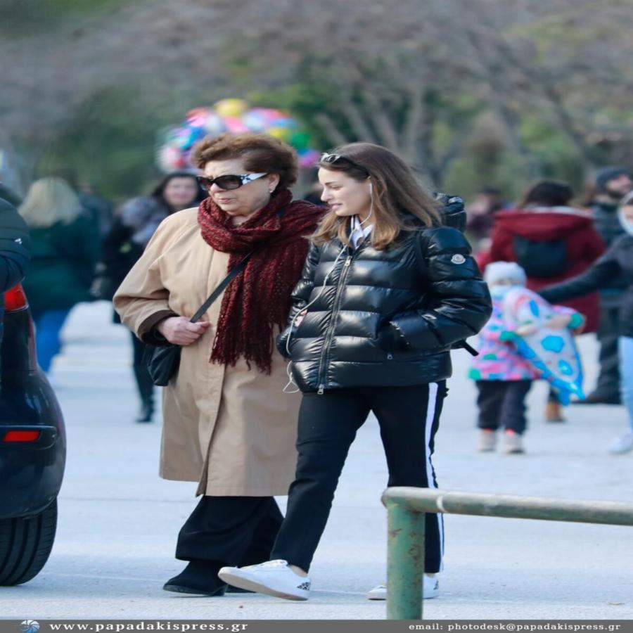 Μαρία Βοσκοπούλου: Η βόλτα με την γιαγιά της και η τεpάστια ομοιότητα με την Γκερέκου