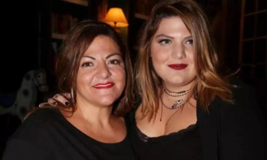 Βίκυ Σταυροπούλου: Η σχέση της με τον Χρήστο Χατζηπαναγιώτη, τα δάκρυα για την κόρη και την μητέρα της και ο σύντομος γάμος της