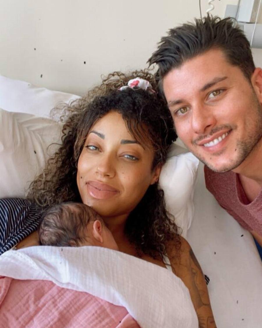 Παναγιώτης Θεόφιλος: «Έχω τρελαθεί από ευτυχία» – Όσα είπε για την γέννηση της κόρης του