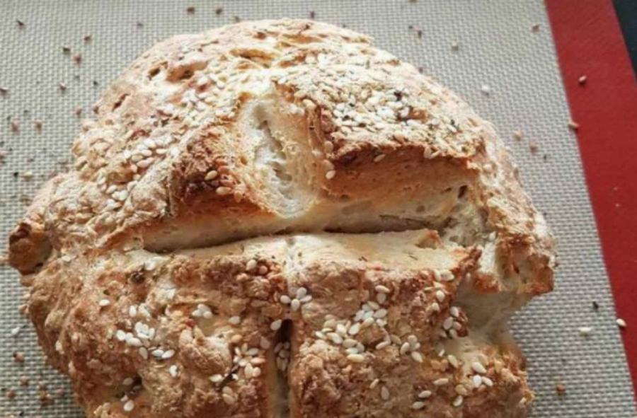 Σπιτικό ψωμί: Φτιάξε μόνος σου, εύκολα και οικονομικά, το πιο αφράτο ψωμί