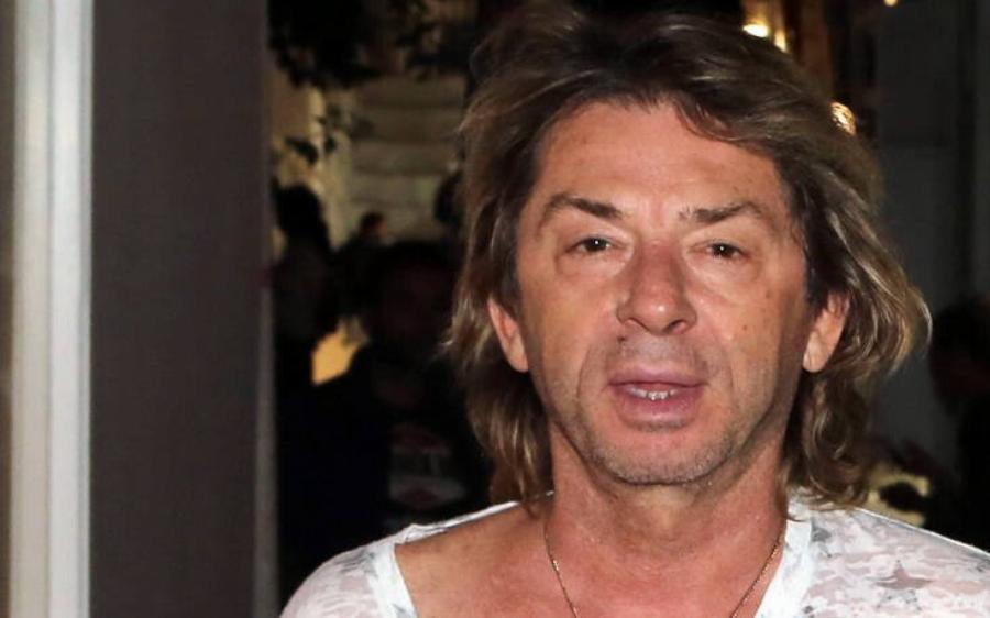 Νίκος Χορταρέας: Πέταξε τα ράσα και επέστρεψε στην τηλεόραση για να λύνει μάγια