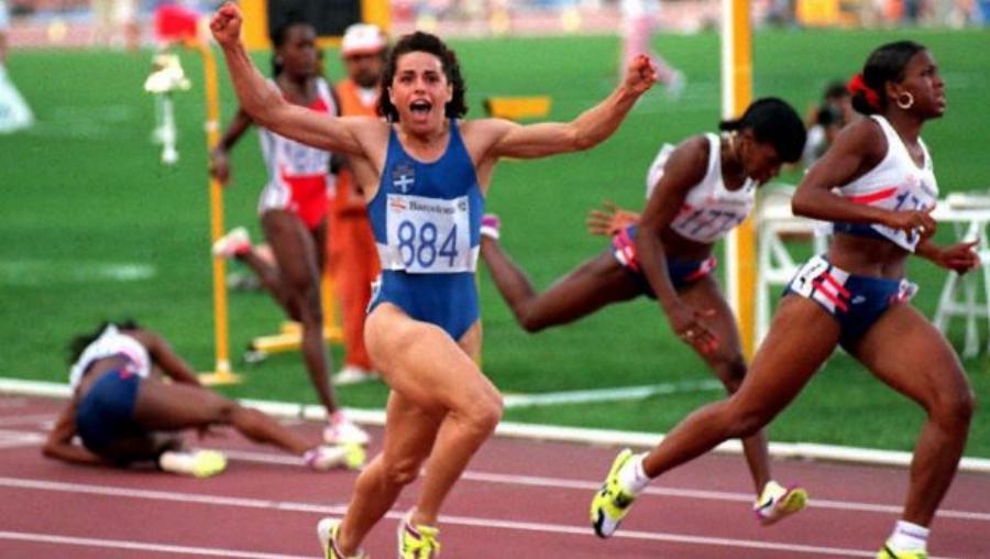 Βούλα Πατουλίδου: Η χρυσή Ολυμπιονίκης, η ατάκα που άφησε εποχή και η αλήθεια για τις πλαστικές