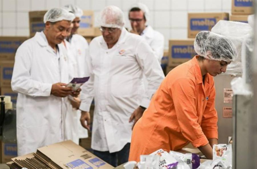 Σπύρος Θεοδωρόπουλος: Ποιος είναι ο Mr. Chipita – Ξεκίνησε από απλός υπάλληλος και πούλησε τα κρουασάν 2δις ευρώ