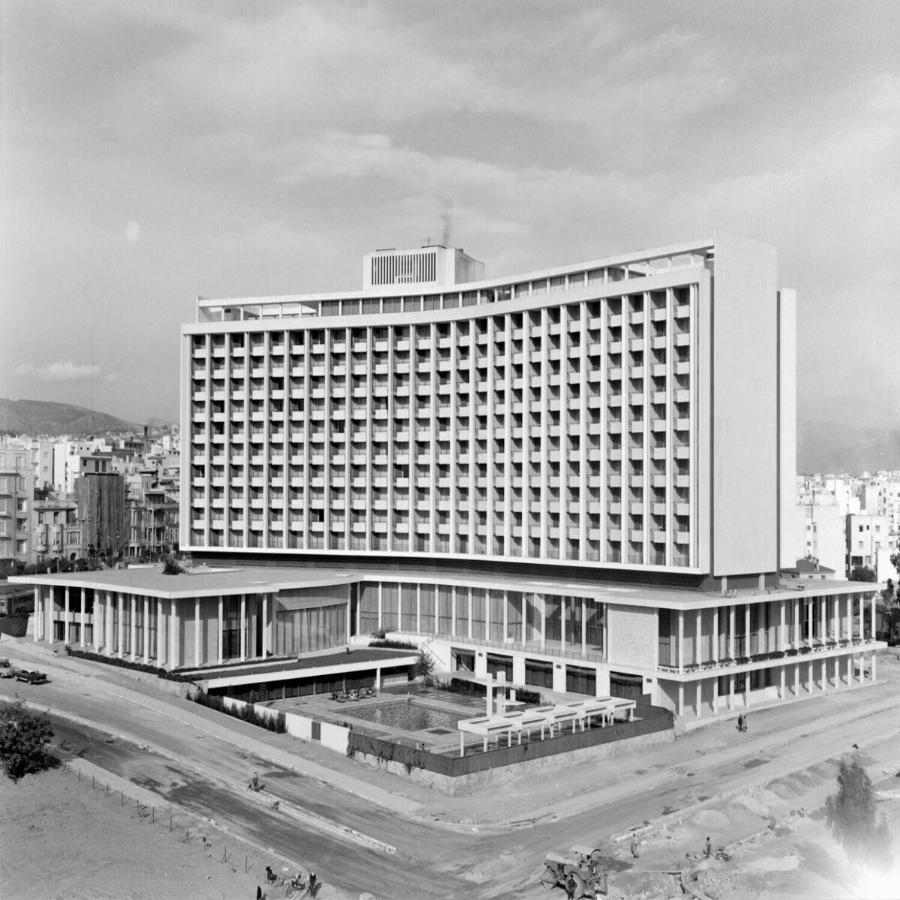 Χίλτον: Έκλεισε το ξενοδοχείο  μετά από 58 χρόνια λειτουργίας – Πότε ανοίγει ξανά και με τι ονομασία