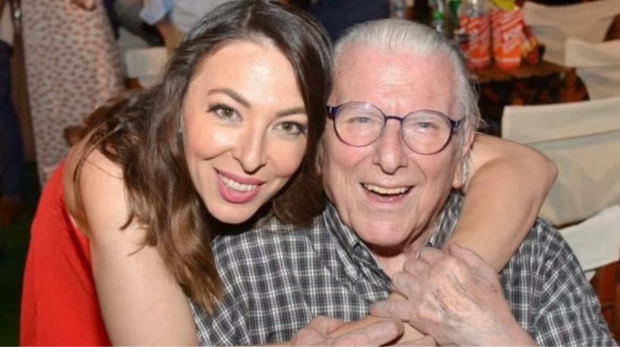 Κώστας Βουτσάς: Το πραγματικό του όνομα, η παράνομη σχέση με την πληθωρική Σπεράντζα Βρανά, οι 4 γάμοι, ο γιος στα 85 και η διαθήκη