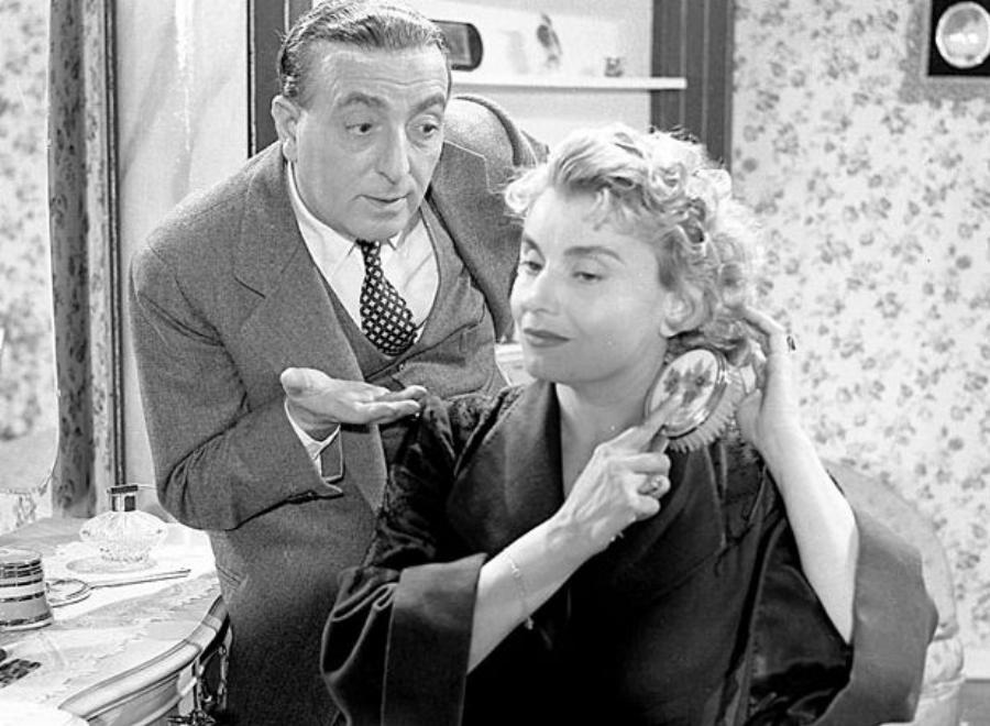 Βασίλης Λογοθετίδης: Ο θυελλώδης έρωτας με την Ίλυα Λιβυκού, η μοναξιά και τα 50.000 κόσμου στη κηδεία του