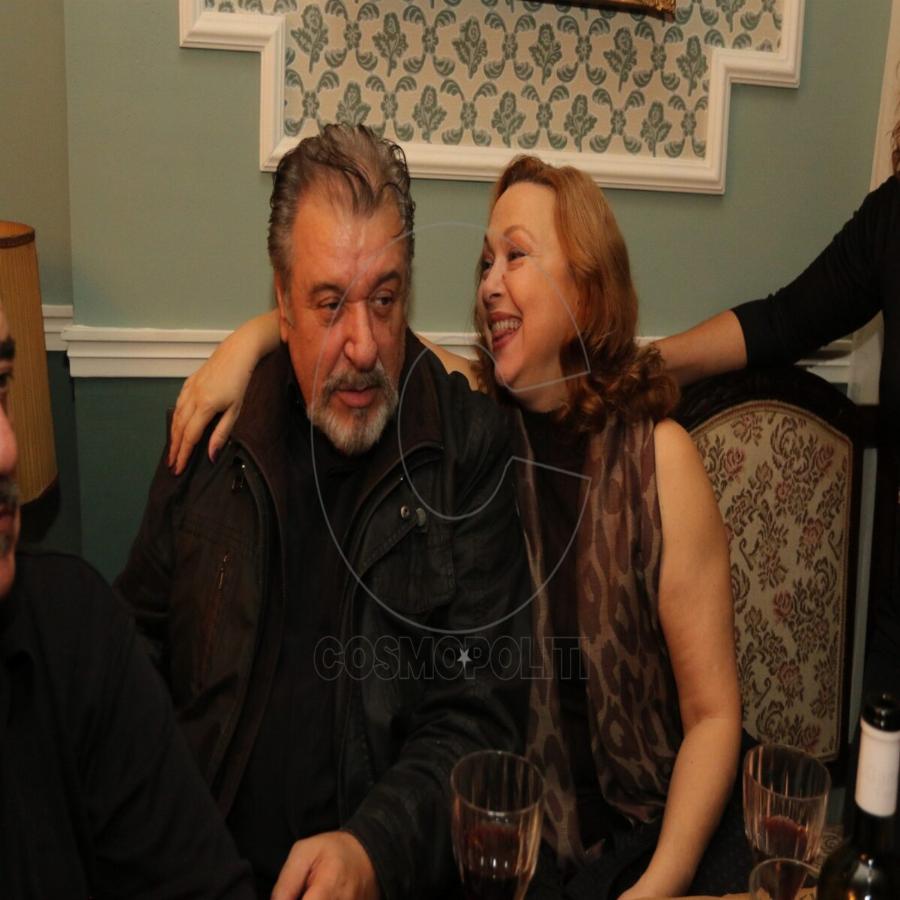 Μαρίνα Ρώμα: Η σικ εμφάνιση της σταρ του «Ρόδα, τσάντα και κοπάνα» – Το ίδιο εντυπωσιακή μετά από 40 χρόνια