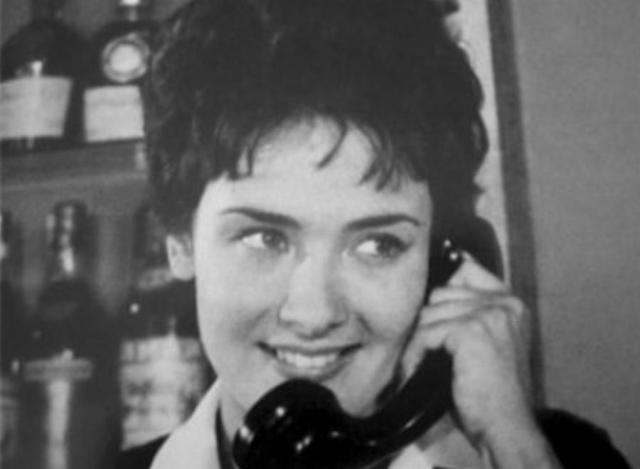 Ξένια Καλογεροπούλου: Η απιστία του Γιάννη Φέρτη, οι συνεχείς αποβολές και ο λόγος που έχασε το φως της