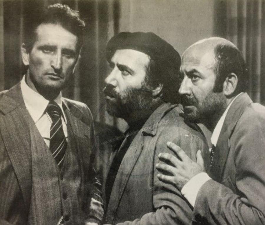 Νικήτας Τσακίρογλου: Τα δύσκολα παιδικά χρόνια,η σειρά Άγιος Παΐσιος και τα 50 χρόνια γάμου με τη Χρυσούλα Διαβάτη