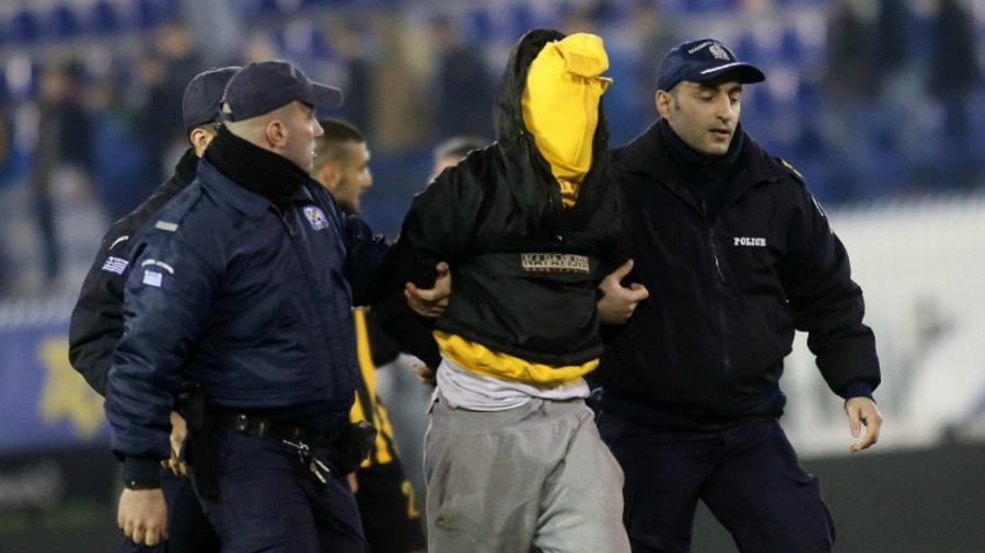 ” Εσύ είσαι το σκουλήκι;”: Χούλιγκανς ξυλοκόπησαν 17χρονο παίκτη του Άρη γιατί έβαλε γκολ στον ΠΑΟΚ