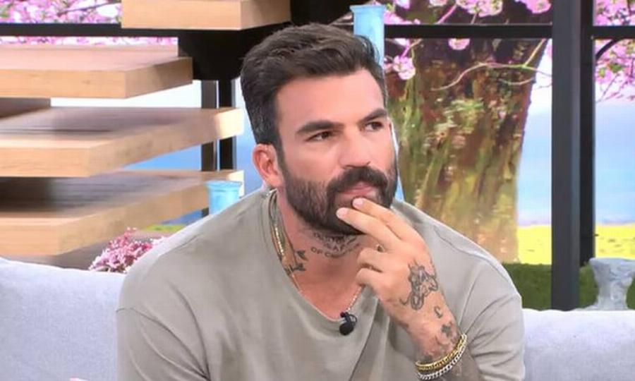 «Είναι ντροπή του να λέει αυτό το πράγμα»: Έξαλλος ο Δημήτρης Αλεξάνδρου με τον Βαλάντη