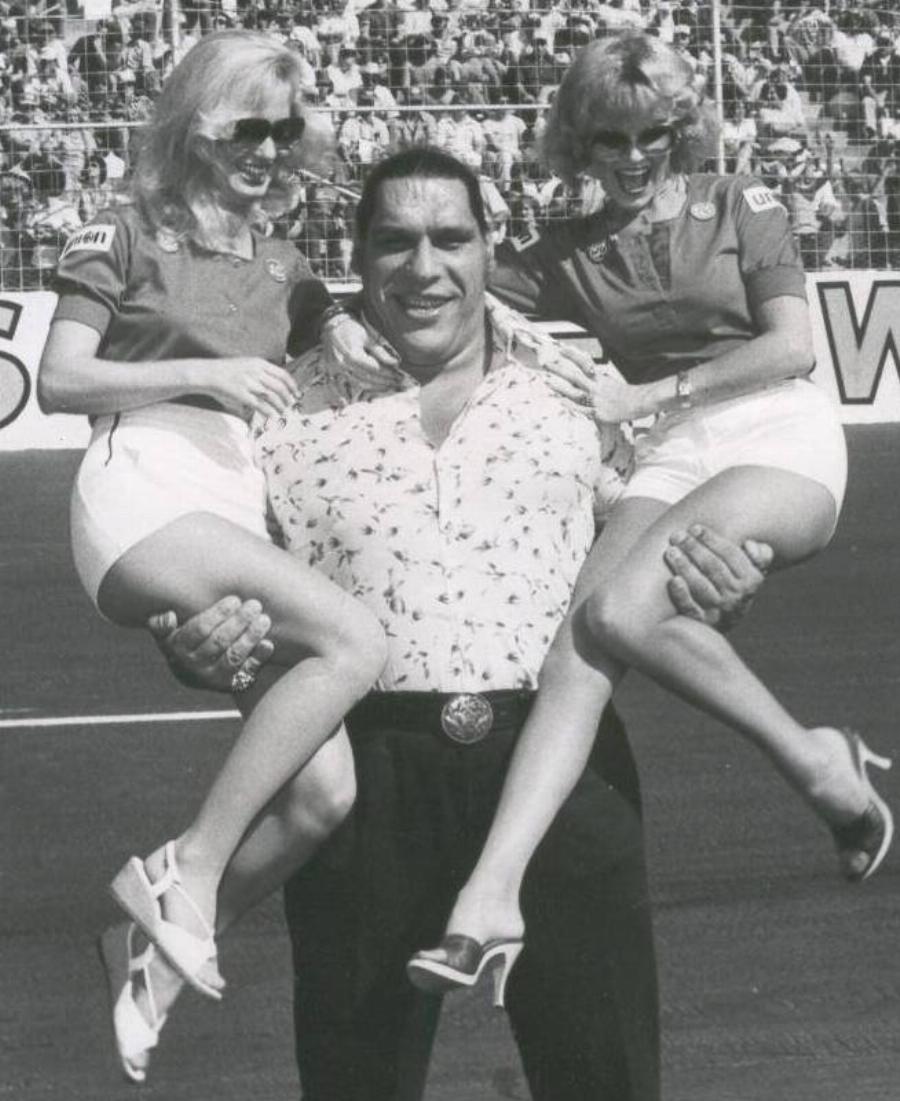 Ο Γίγαντας Αντρέ: Τον αποκαλούσαν ως 8ο θαύμα του κόσμου – Ο τεράστιος παλαιστής που έπινε 50 μπύρες για ζέσταμα