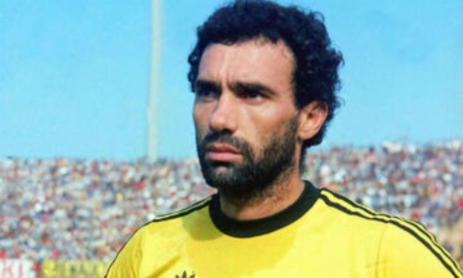 Χρήστος Αρδίζογλου: Τα παιδικά χρόνια, τα 11 χρόνια στην ΑΕΚ, τα τρύπια παπούτσια, η νέα επαγγελματική καριέρα και η στροφή στην πολιτική