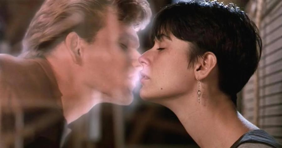 Για όσους αγαπήσαμε κι «έφυγαν» από κοντά μας, αλλά δεν τους ξεχνάμε ποτέ