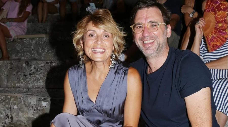 Ελληνίδες Διάσημες: 14 Ελληνίδες μαμάδες που απέκτησαν παιδί μέσω υιοθεσίας