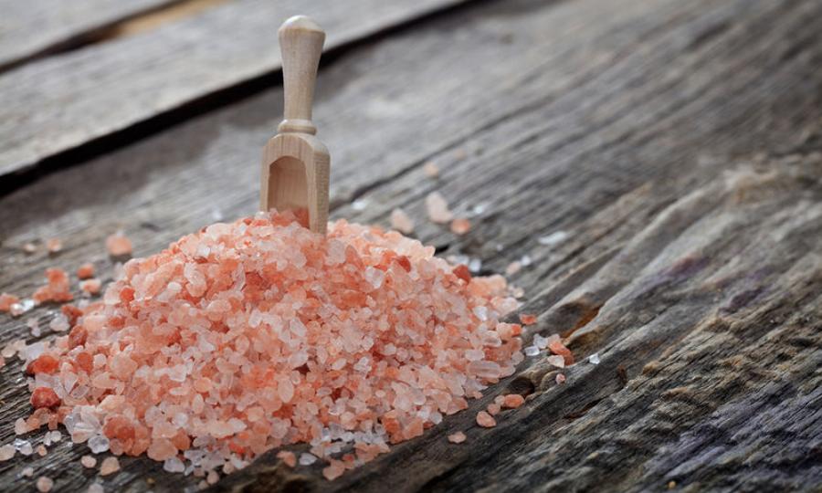 Ροζ αλάτι Ιμαλαΐων: Τι συμβαίνει στο σώμα μας όταν το καταναλώνουμε