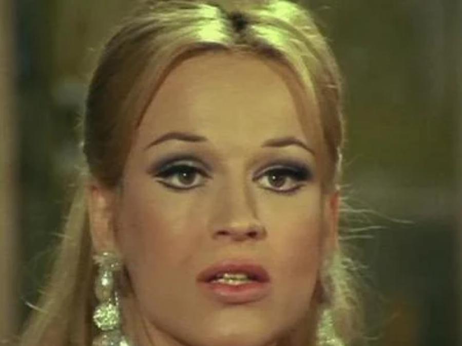 Μέμα Σταθοπούλου: Το “σκληρό κορίτσι” του κινηματογράφου, αφοσίωση στα παιδιά της και η απώλεια της κόρης της σε τροχαίο