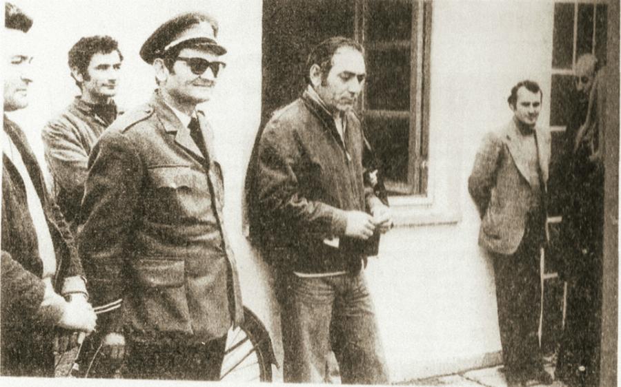 Στράτος Διονυσίου: Η φυλακή, η κατακραυγή της κοινωνίας και η επιστροφή στην μουσική