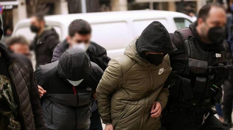 «Μας κάρφωναν με το μαχαίρι, ο Άλκης ούρλιαζε βοήθεια, πονάω»: Ανατριχιαστικές περιγραφές των φίλων του που ήταν εκεί