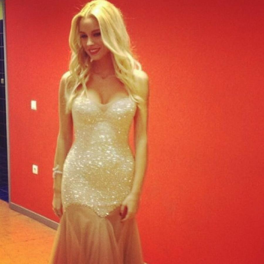 Δούκισσα Νομικού: Φωτογραφίες της ζωής της από τη νίκη της στα καλλιστεία μέχρι σήμερα