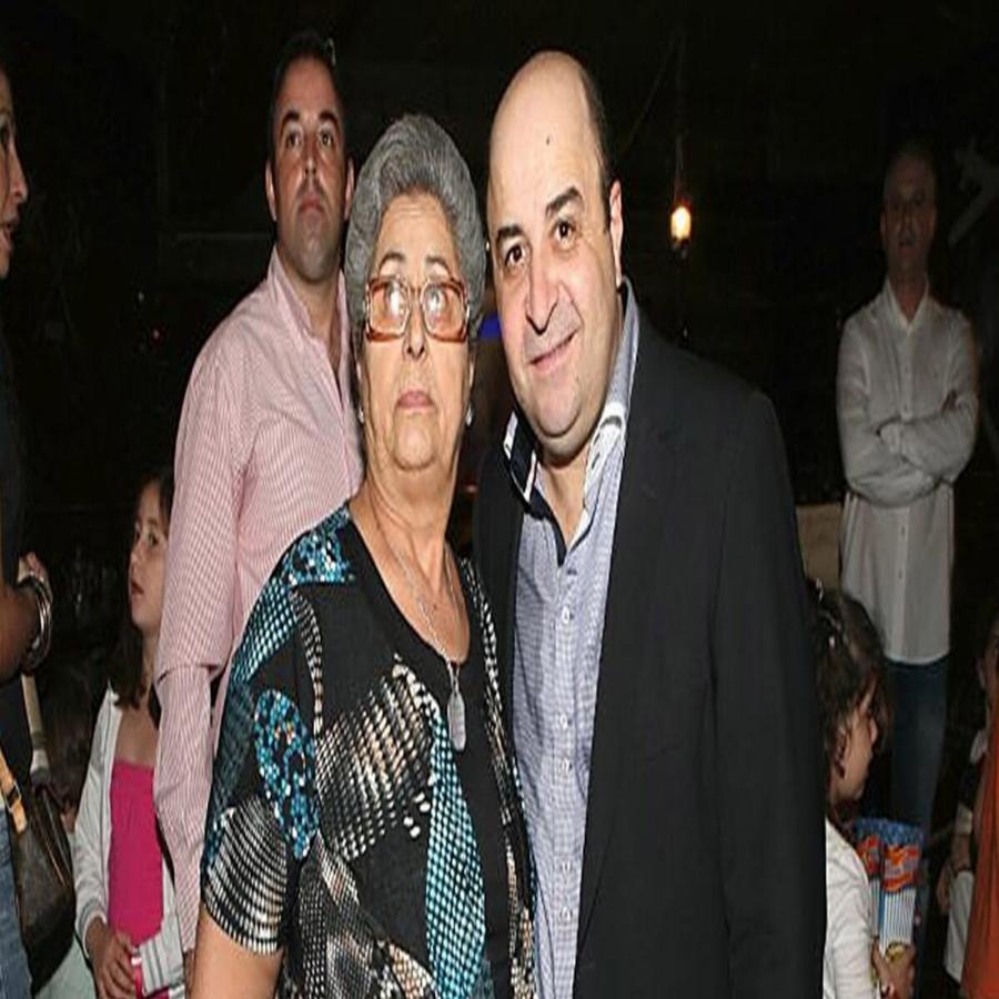 Τα συγκινητικά λόγια του Μάρκου Σεφερλή για την 81χρονη μητέρα του που έκαναν όλο το διαδίκτυο να δακρύσει