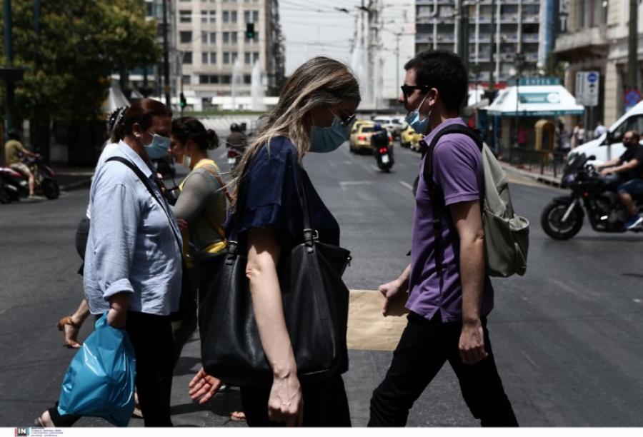 Πιστοποιητικό εμβολιασμού: Για ποιους ακυρώνεται από αύριο Δευτέρα – τι ισχύει για Δημόσιο και τι για ιδιωτικό τομέα