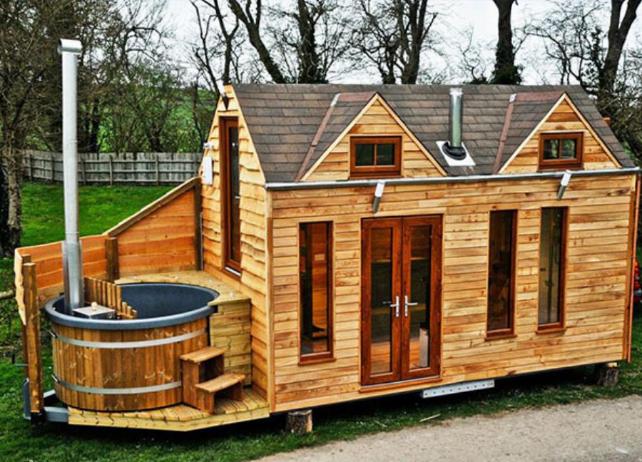 Σπίτια 72 τ.μ: Κοστίζουν 20.000€, τα στήνουν όπου θες μέσα σε τρεις ημέρες και το εσωτερικό τους μοιάζει με μικρή έπαυλη