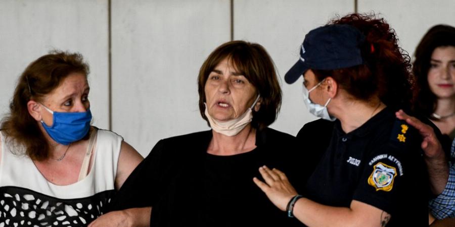 “Θα βάλω φωτιά σε όλη την Ελλάδα”: Το ξέσπασμα της μητέρας της Ελένης Τοπαλούδη για τα ελαφρυντικά