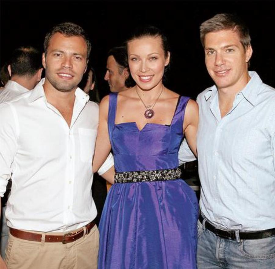 Διάσημες Ελληνίδες: Οι άγνωστοι αδερφοί 15 Ελληνίδων που θα μπορούσαν άνετα να κάνουν καριέρα στον χώρο της showbiz