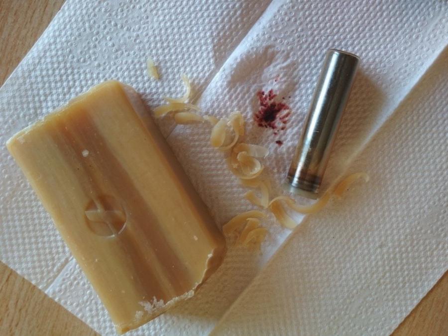 Κάν’ τα σαν καινούργια: 14 οικονομικά και πανεύκολα μυστικά για να επαναφέρετε κατεστραμμένα ρούχα και παπούτσια