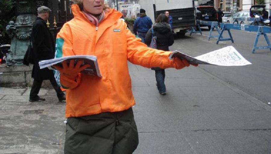 “Μοίραζα φυλλάδια για να μεγαλώσω το παιδί μου. Σήμερα είμαι στέλεχος και το χρωστώ στην κόρη μου!”