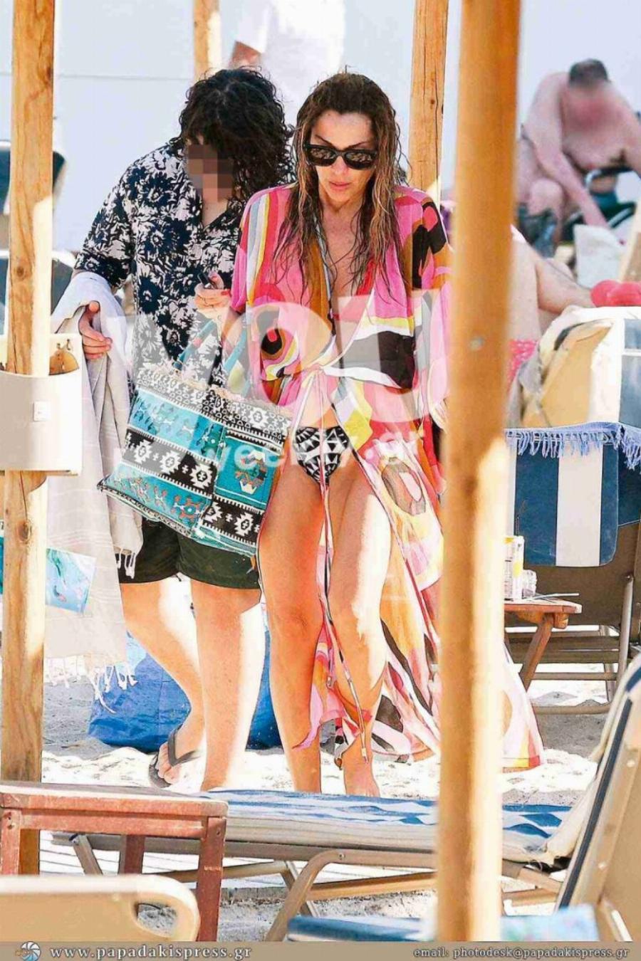 Δέσποινα Βανδή: Ο γιος της, Γιώργος Νικολαΐδης, μεγάλωσε και μοιάζει απίστευτα στη μαμά του