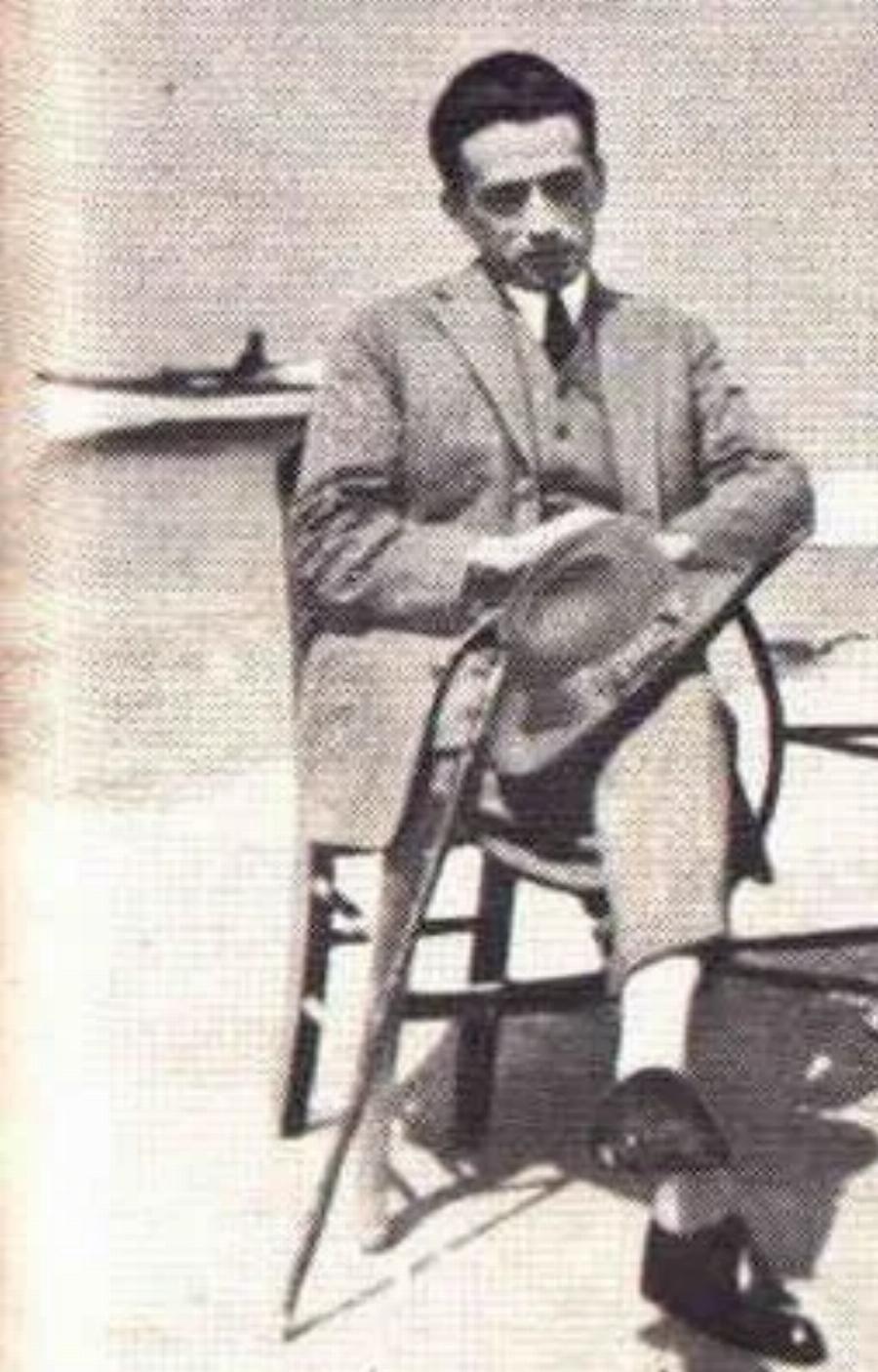 Κώστας Καρυωτάκης: Η αυτοκτονία στην Πρέβεζα, ο ανεκπλήρωτος έρωτας και η σύφιλη