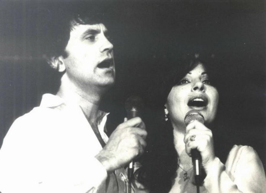 Οι ιστορικές μπουατ της Αθήνας: Εκεί που η μουσική και οι παρέες άφησαν ιστορία