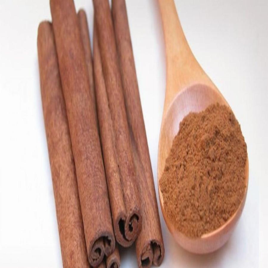 Σκόρος στην ντουλάπα: Με την βοήθεια της κανέλας και άλλων 2 υλικών θα γίνει παρελθόν